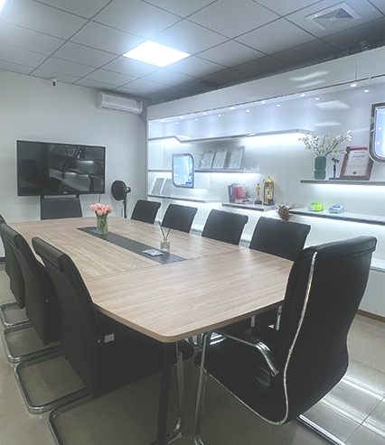 page-1-1 Office Environment3